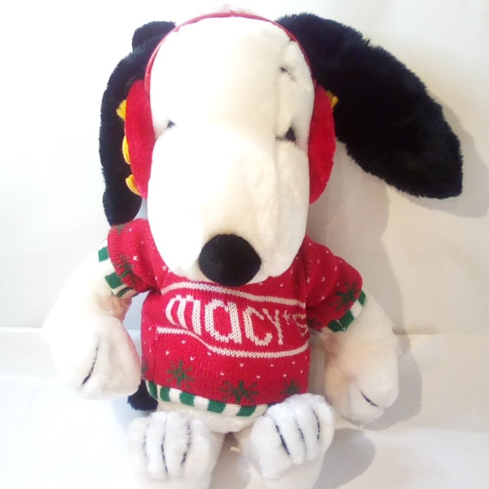 Vintage 1972 Peanuts Macy's Sweater Snoopy Dog Woodstock Earmuffs Plush Stuffed